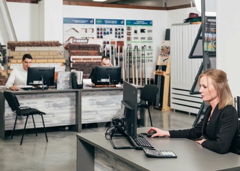 Шоурум компании СтройМаркет Сходня 6